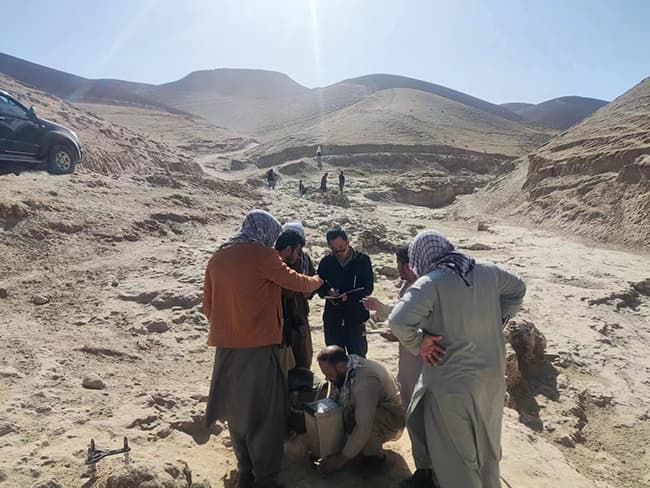 Chinese and Afghan Geologists in the field
