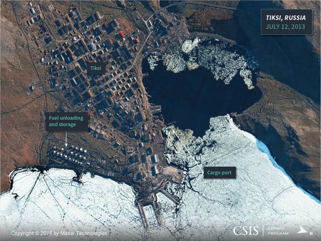 Tiksi_airbase_1