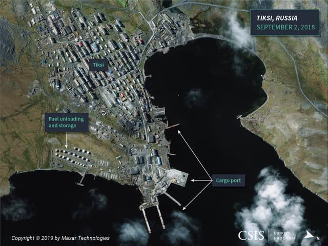 Tiksi_airbase_2