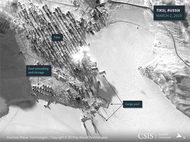 Tiksi_airbase_3