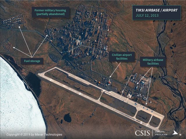 Tiksi_airbase_7