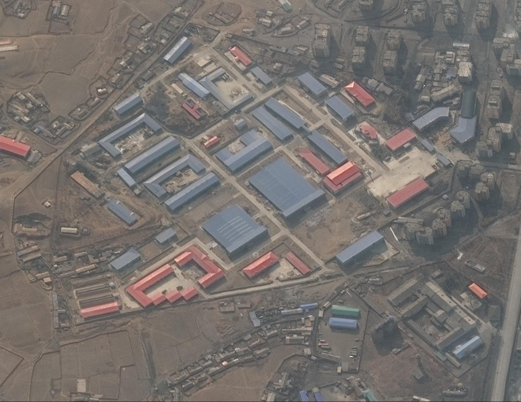 sinuiju_factory_2_R1C1